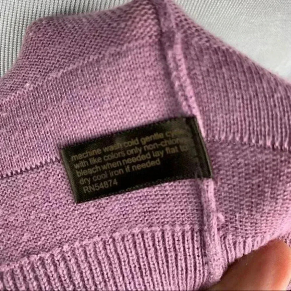 The Limited sweater size XS pink mauve cardigan - Picture 7 of 8